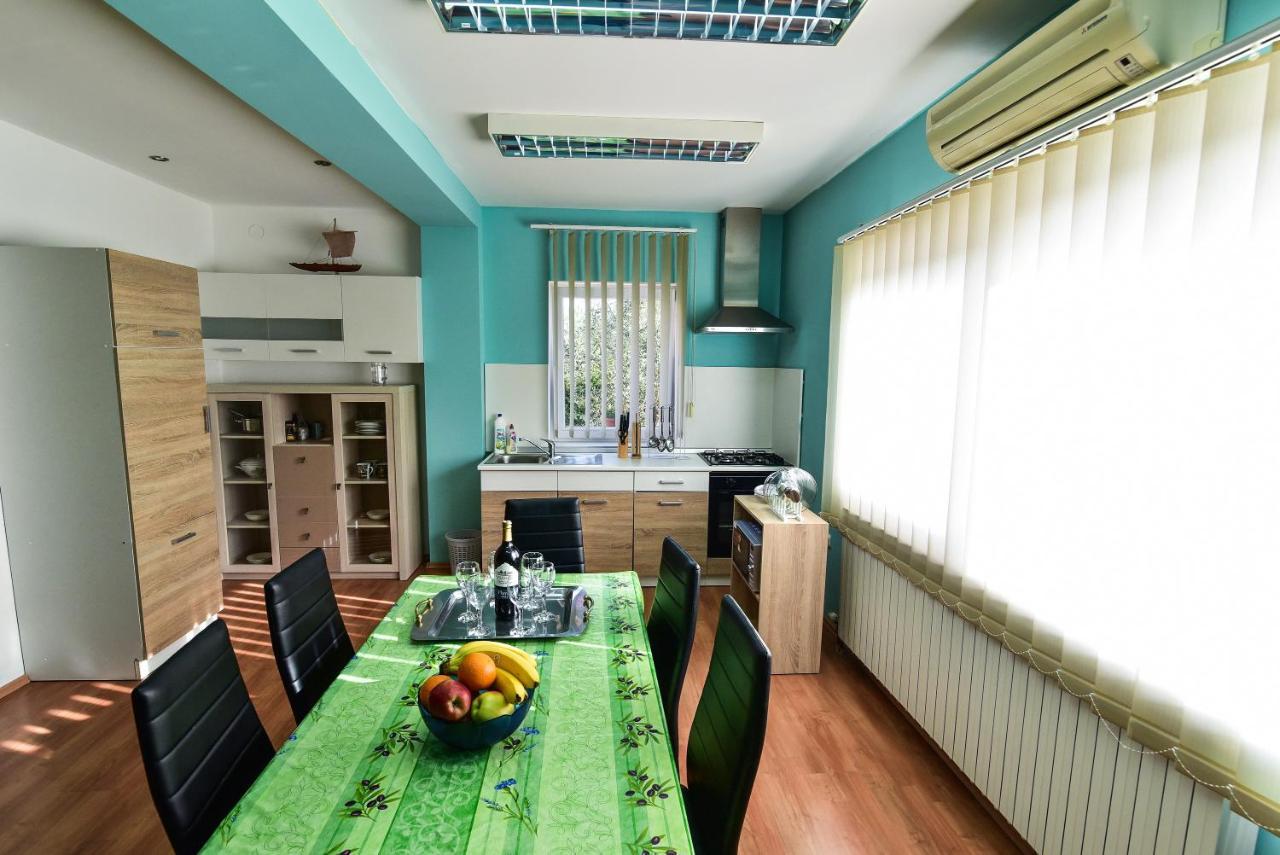 L&L Holiday Apartment Zadar Luaran gambar